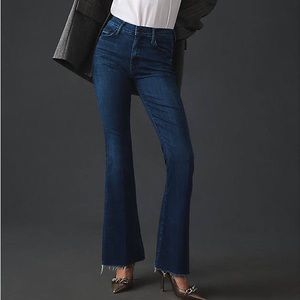 MOTHER the Weekender Fray Jeans size 23